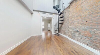 East 25th Street in New York, NY - Foto de edificio - Building Photo