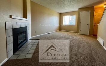 505 Comanche Village Dr in Fountain, CO - Building Photo - Building Photo