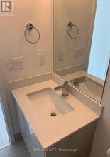 2916 Hwy 7 in Vaughan, ON - Building Photo - Building Photo