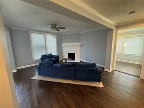 1514 Joseph E. Boone Blvd NW in Atlanta, GA - Foto de edificio - Building Photo