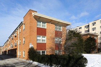 North Ridge Apartments in Chicago, IL - Building Photo - Building Photo