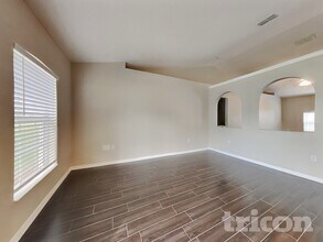 5148 Jenson Ave in Spring Hill, FL - Building Photo - Building Photo