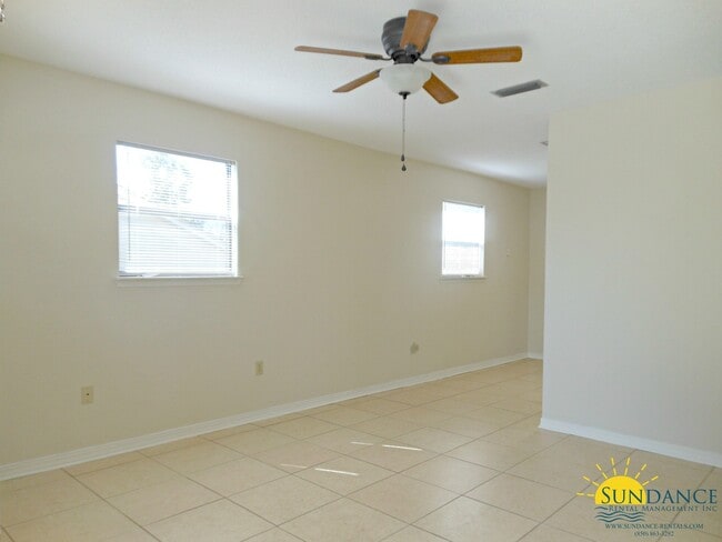 71 Josie Rd in Mary Esther, FL - Building Photo - Building Photo