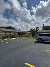 16190 NE 19th Pl in North Miami Beach, FL - Building Photo - Building Photo