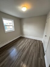 89 Pinecrest Dr in Dartmouth, NS - Building Photo - Building Photo