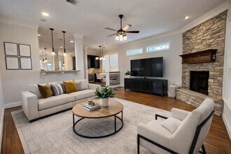 840 Alexander St in Houston, TX - Building Photo - Building Photo