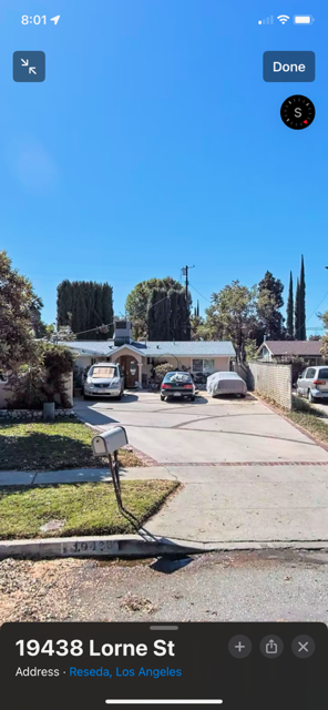 19438 Lorne St in Reseda, CA - Foto de edificio