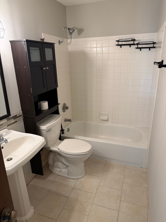 5622 S 110th Cir in Omaha, NE - Building Photo - Building Photo
