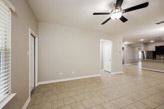 12114 Pearl Jubilee in San Antonio, TX - Foto de edificio - Building Photo