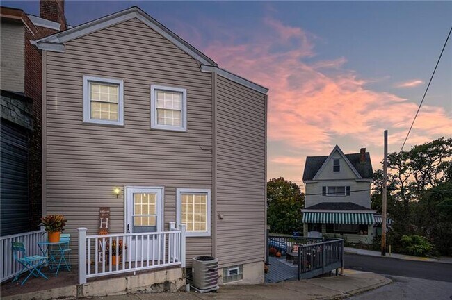 82 Dilworth St in Pittsburgh, PA - Building Photo - Building Photo