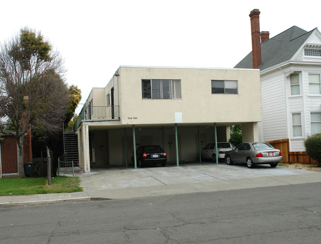 734-740 Ohio St in Vallejo, CA - Building Photo - Building Photo