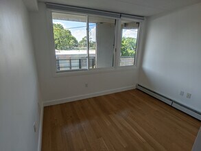 345 Harvard, Unit 4CD in Cambridge, MA - Building Photo - Building Photo