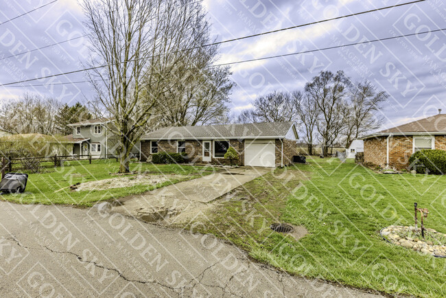 property at 110 E Babb Rd