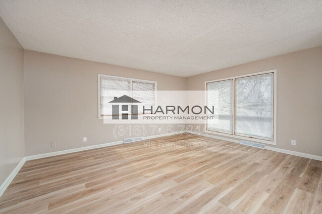 8514 W 9th St N in Wichita, KS - Building Photo - Building Photo