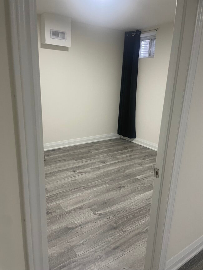100 Flurry Cir in Brampton, ON - Building Photo - Building Photo