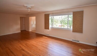 981 Limekiln Rd in Doylestown, PA - Building Photo - Building Photo