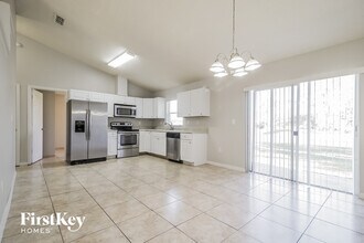 315 Caen Ct in Kissimmee, FL - Building Photo - Building Photo