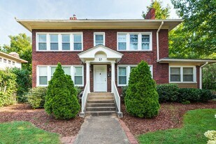 59 Arlington St in Asheville, NC - Building Photo