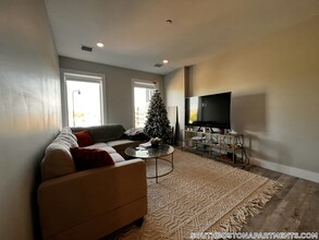 200 Old Colony Ave in Boston, MA - Building Photo - Building Photo