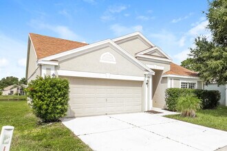 12525 Midpointe Dr in Riverview, FL - Building Photo - Building Photo