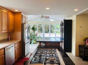 16 Wheeler Ln in Natick, MA - Building Photo - Building Photo
