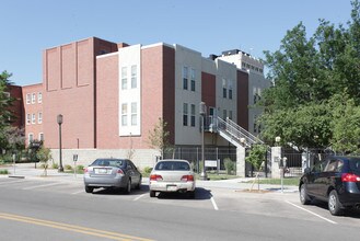 1435-1451 O St in Lincoln, NE - Foto de edificio - Building Photo