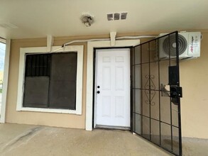 3315 San Agustin Ave in Laredo, TX - Building Photo - Building Photo