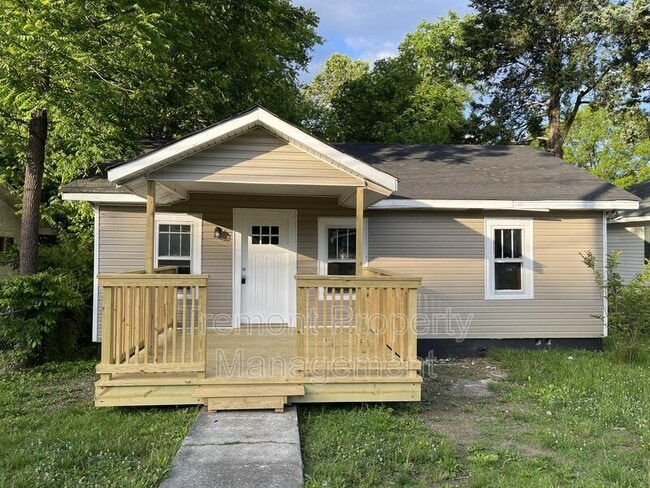 property at 2702 Woodside St
