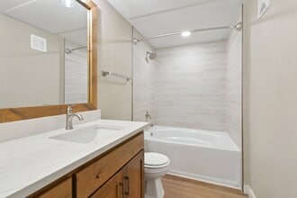 The Canyons Apartments in Fort Worth, TX - Building Photo - Building Photo