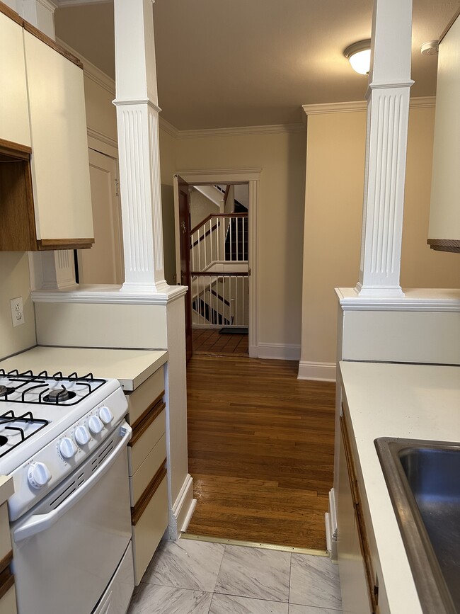 15 Wendell St, Unit T in Cambridge, MA - Building Photo - Building Photo