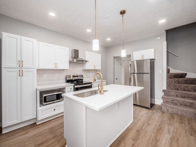 property at 1250 S Washington Ave