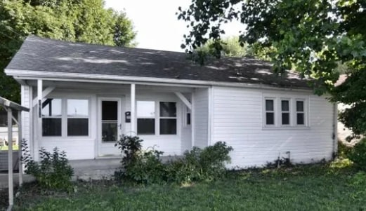 property at 2946 W Washita St