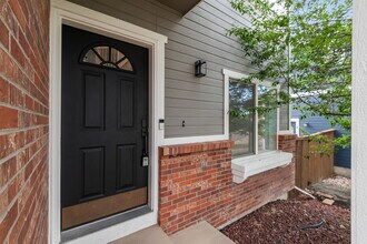 4779 Waldenwood Dr in Littleton, CO - Building Photo - Building Photo