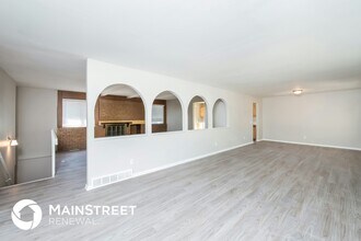 4609 S Laredo St in Aurora, CO - Building Photo - Building Photo