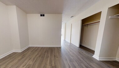 1088 Boylston St, Unit 103 in Boston, MA - Foto de edificio - Building Photo