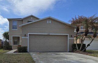 6889 Lake Eaglebrooke Dr in Lakeland, FL - Building Photo