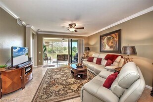 10111 Colonial Country Club Blvd in Ft. Myers, FL - Building Photo