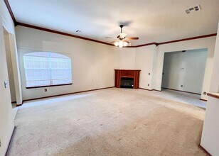 3800 E Ridge Pointe Cir in Edmond, OK - Building Photo - Building Photo