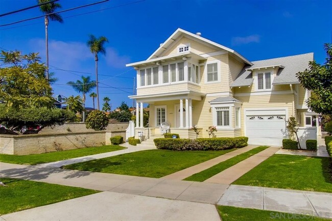 property at 1405 10th St