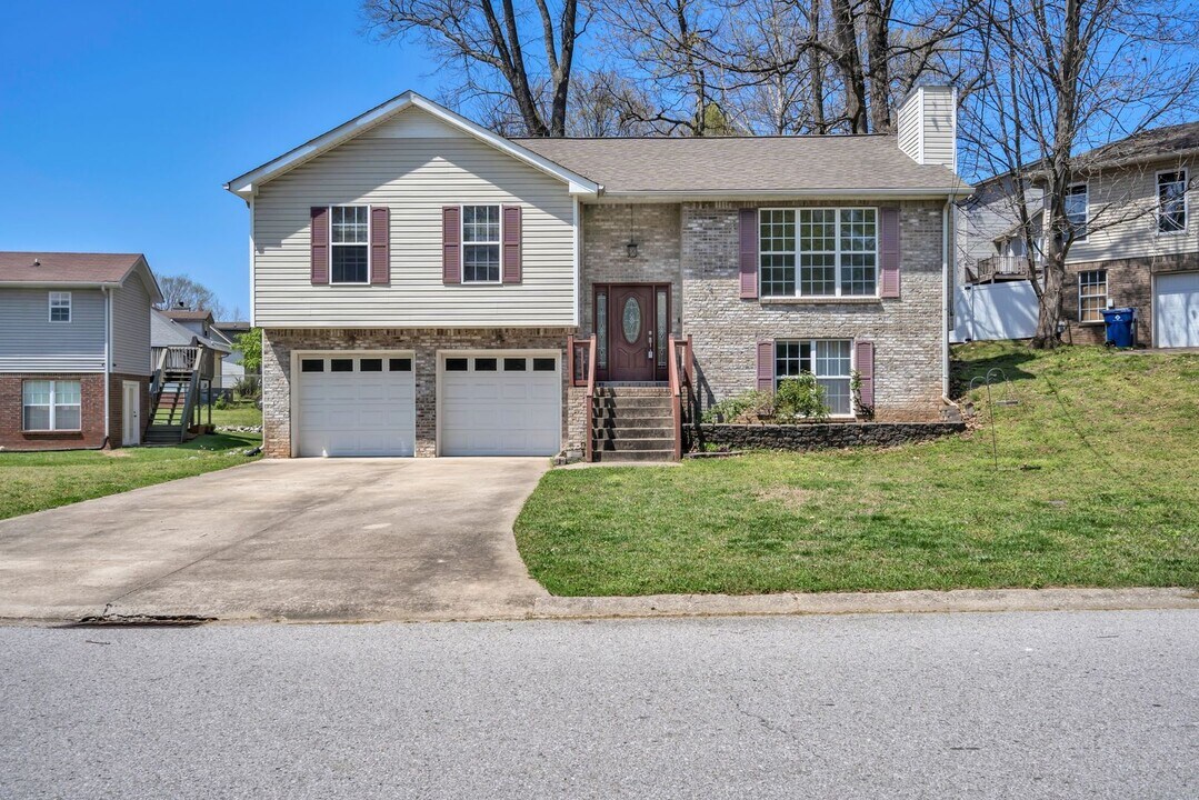 188 Whitehall Dr in Clarksville, TN - Building Photo