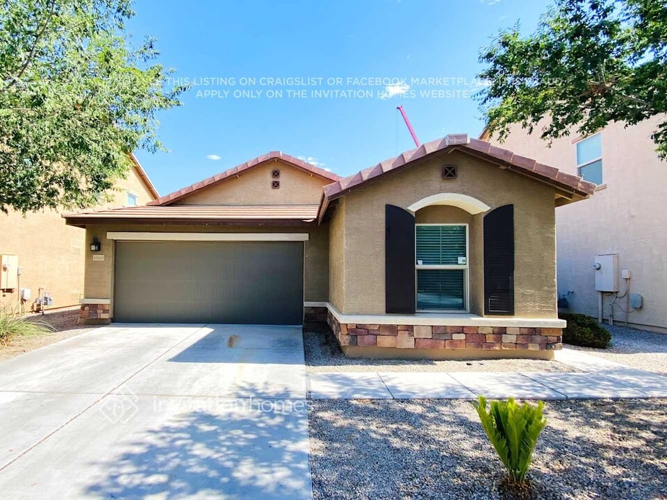 41048 W Patricia Ln in Maricopa, AZ - Building Photo
