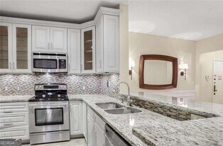 955 Juniper St NE in Atlanta, GA - Building Photo