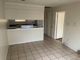6879 Cezanne Ave, Unit A in Baton Rouge, LA - Building Photo