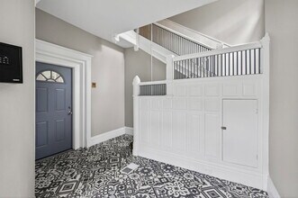 812 7th St SE in Minneapolis, MN - Building Photo - Building Photo