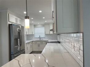 1327 Honor Dr in Holiday, FL - Building Photo - Building Photo