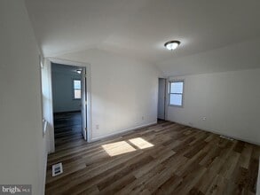 226 Outlook Blvd in Keyport, NJ - Building Photo - Building Photo