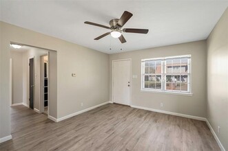 3504 Sunnydale Ln in Denton, TX - Building Photo - Building Photo