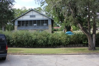 Dreiling Arms Apartments in Junction City, KS - Building Photo - Building Photo