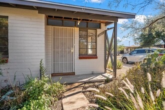 2604 N Martin Ave in Tucson, AZ - Building Photo - Building Photo