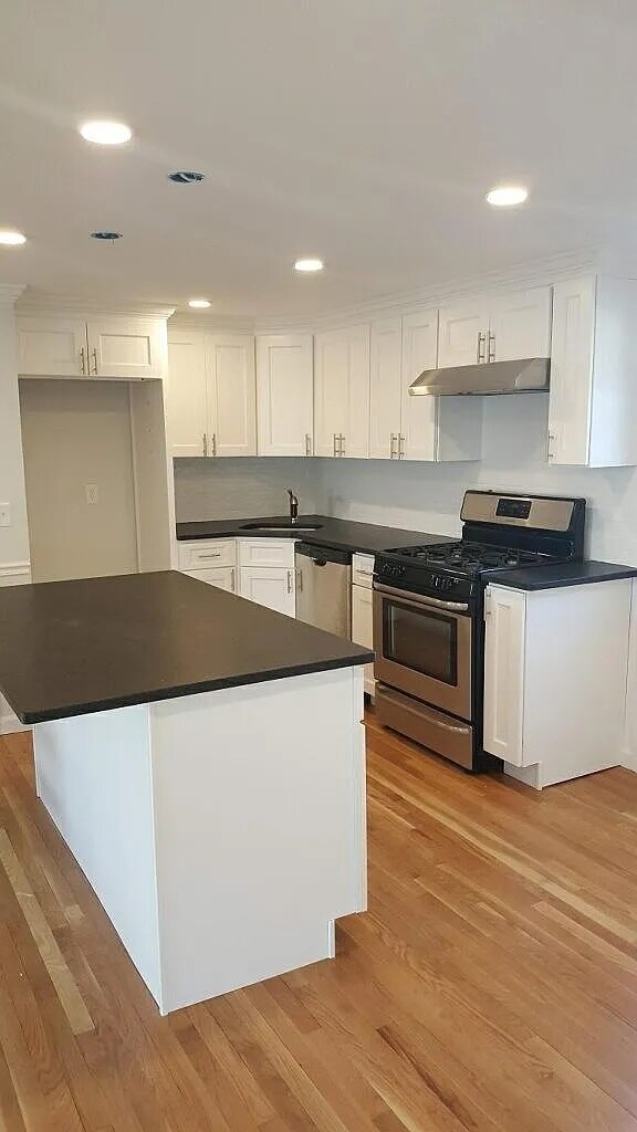 115 Cowing St, Unit 115 Cowing in Boston, MA - Building Photo - Building Photo